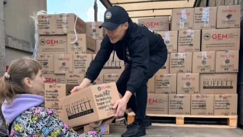Видача продуктових наборів від “GEM Ukraine”