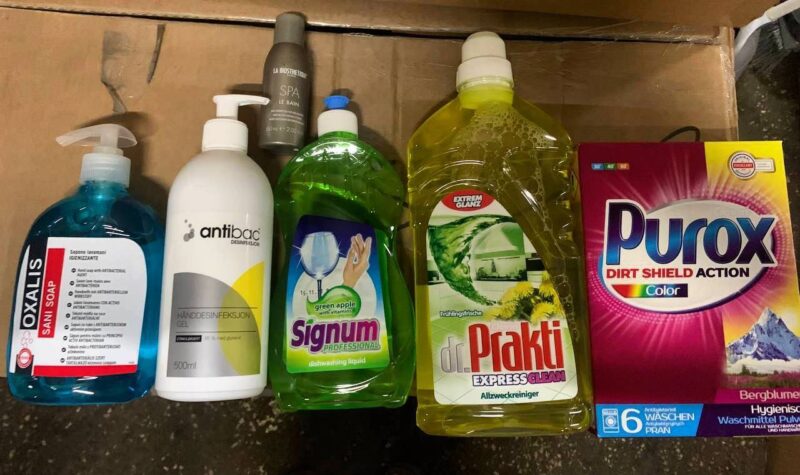 Видача гігієнічних наборів для осіб з інвалідністю