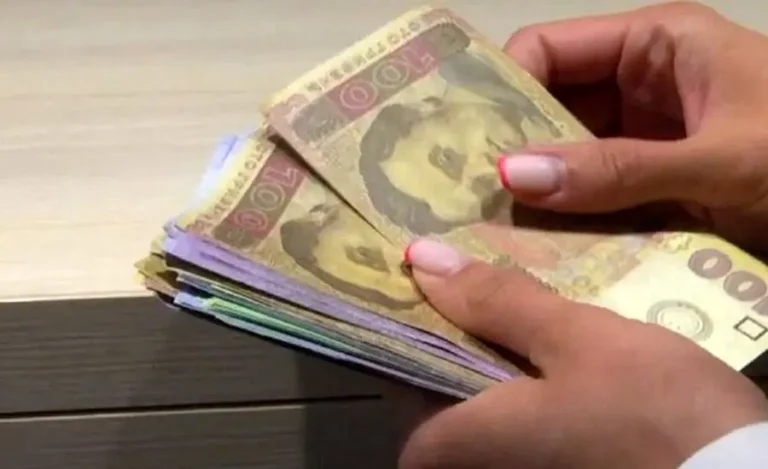 Майже по 11 тисяч на кожні руки та невеличку допомога на тверде паливо — Громадяни України можуть пройти невелику реєстрацію на фінансову допомогу