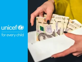 upload_1764010715478-1