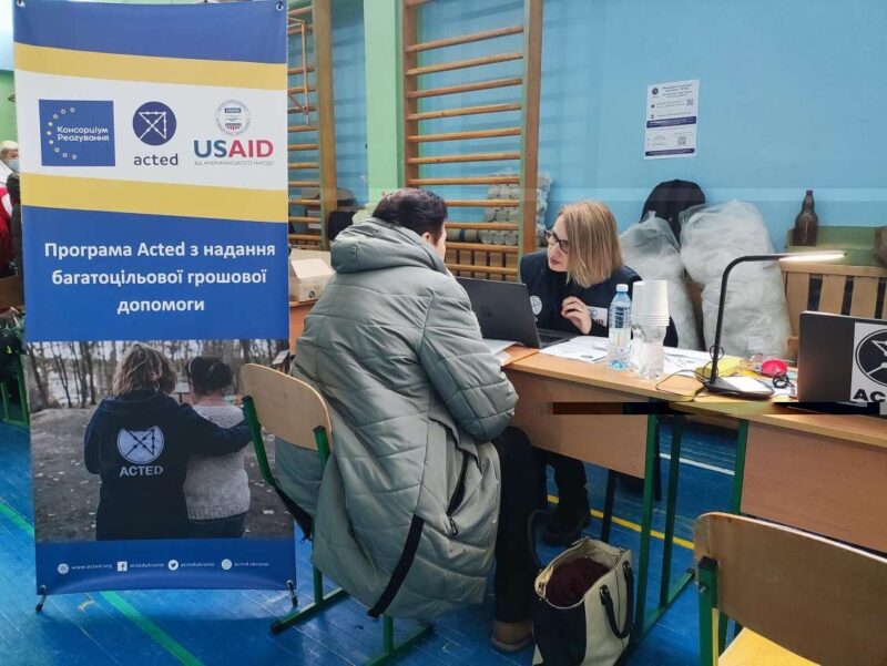 Грошова допомога від ACTED: Як отримати виплати мешканцям 6 областей України
