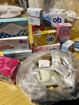 Жіноча гігієна в Запоріжжі: допомога від БФ «Добре серце Запоріжжя»