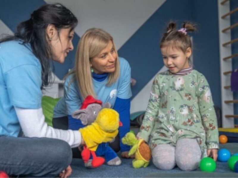 «Голоси дітей» у Харкові: відкрита реєстрація на комплексну підтримку родин із дітьми
