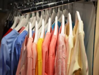 ВПО можуть отримати новий одяг: відкрито реєстрацію від ГО «ВПО Україна»