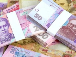Українці мають право на грошові виплати: хто отримає допомогу