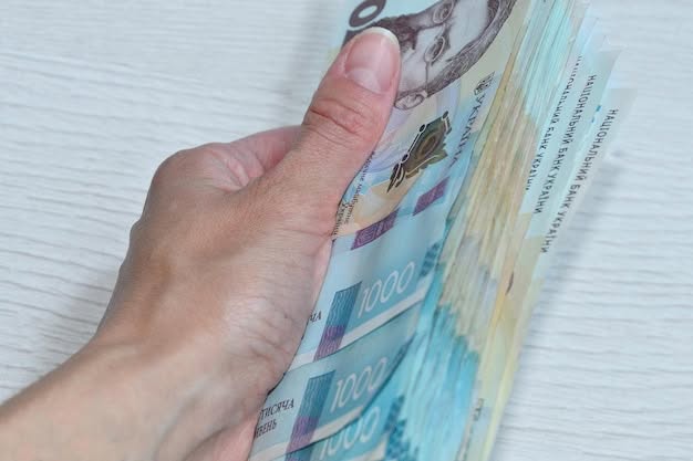 Українцям гарантують грошову допомогу у 12 000 грн: як отримати