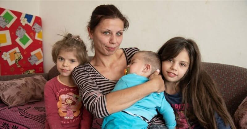 Допомога від ЮНІСЕФ 2026: як отримати 10 800 грн на кожного члена родини