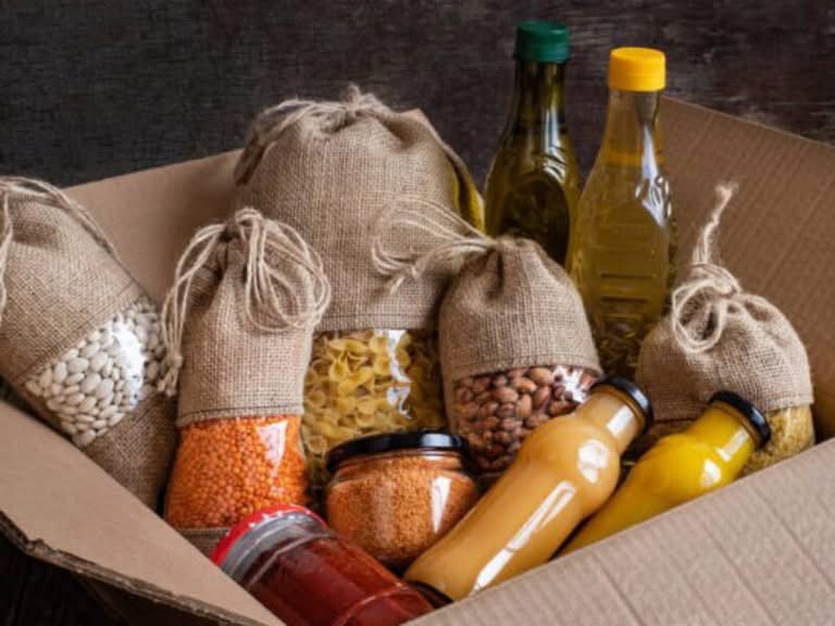 Відкрито реєстрацію на отримання гуманітарної допомоги у вигляді продуктових наборів