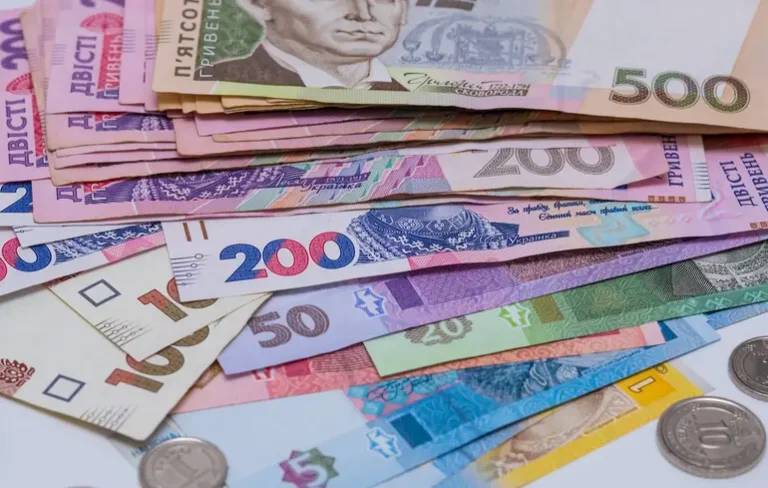 Грошова допомога для українців — до 10 800 грн на людину