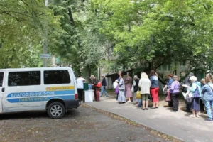 Благодійна допомога у Харкові: фонд Павла Фукса оприлюднив новий графік видачі гарячих обідів