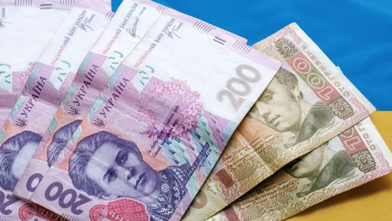 Грошова допомога у вересні: хто з українців може отримати виплату 10 800 грн