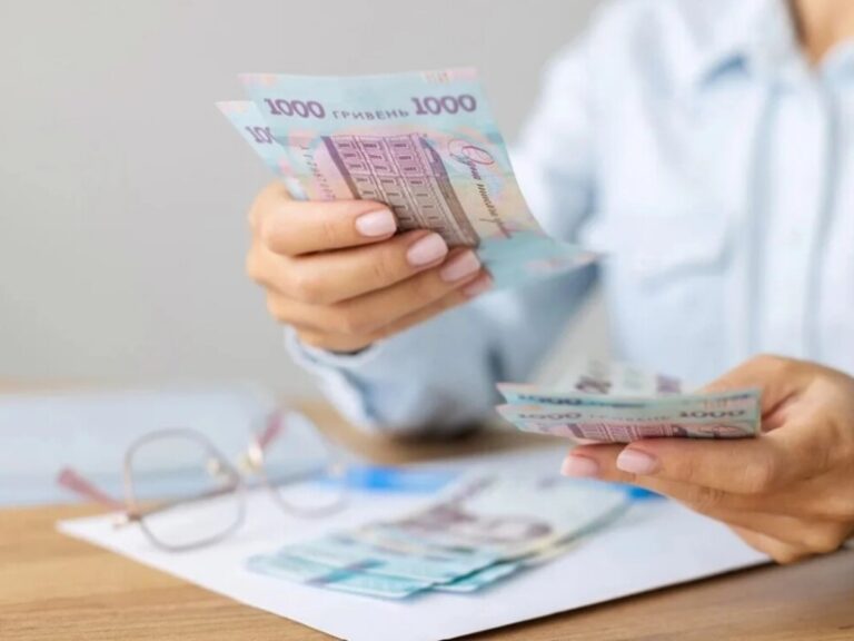 До уваги! Нова щомісячна грошова допомога для українців